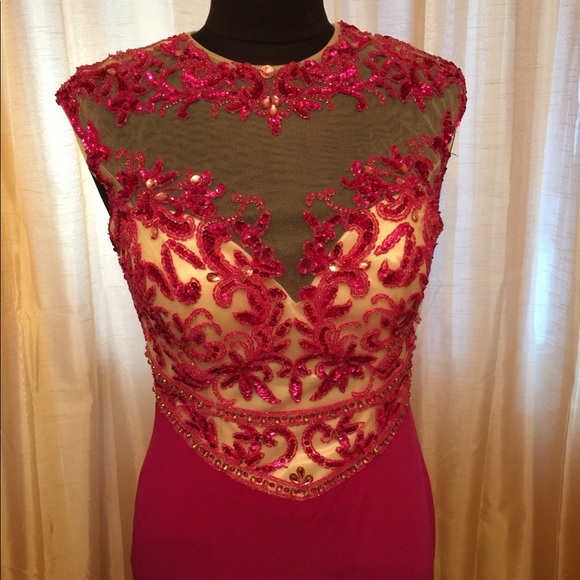 SIZE 8 Beautiful pink dress! Alyce Designs - Picture 2 of 8